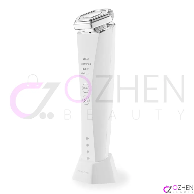 دستگاه جوانساز پوست اسکین سلوشن پرل‌کر 8809896430098
