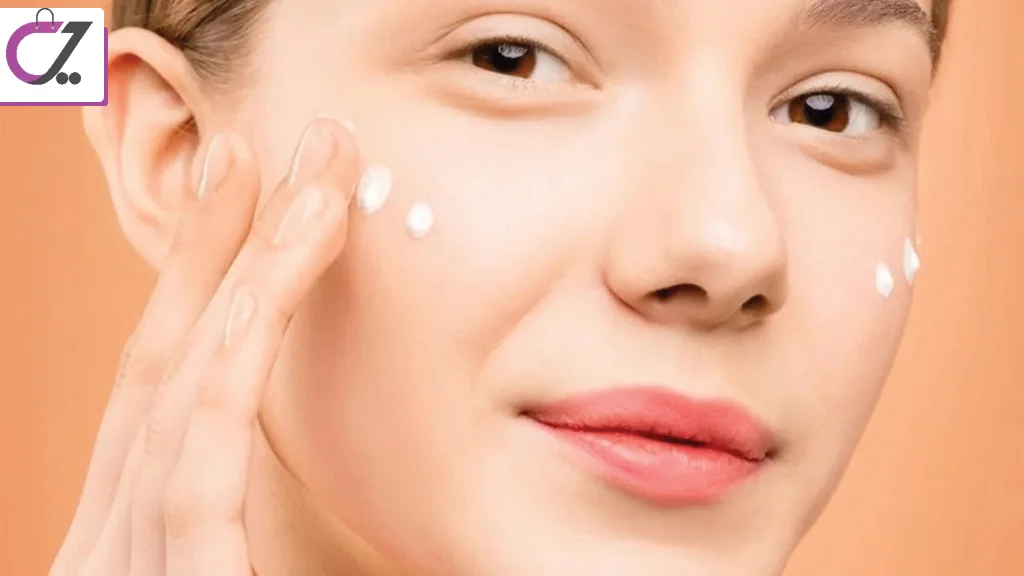 اگر فقط چند دقیقه بیرون بروم، باز هم باید ضدآفتاب بزنم؟